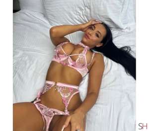 Sweet a sexy friendly, , cuddles and kisses! Yohanna .️,  in Buckinghamshire