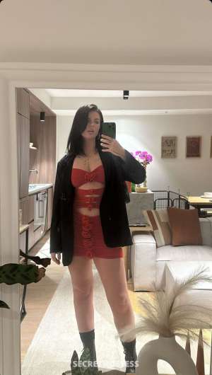 26 year old Escort in Miami FL New sexiest big booty girl in town hmu for fun