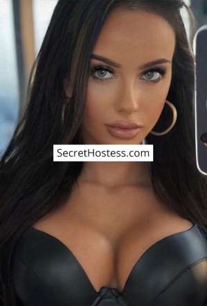 23 year old Caucasian Escort in Zürich Mia, Independent