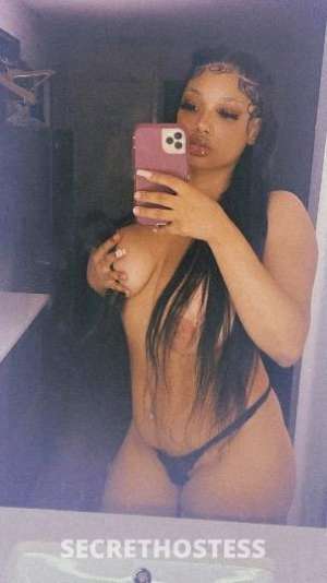 23 year old Escort in ✨?Flexible Creamin_Goddess ?? with Magical_Mouth