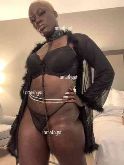 28 year old Jamaican Escort in Memphis TN Mistress Madam Amethyst