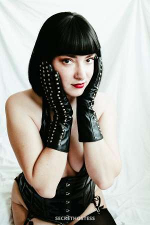 33 year old Escort in Berne Chloekatarina, dominatrix