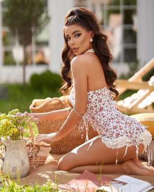 21 year old Russian Escort in Dubai Alisa21y, Hot Barbie Doll, escort