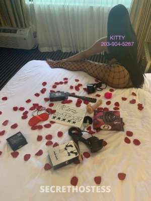 27 year old Escort in Queens NY Pretty Kitty ?In Town to be Bad