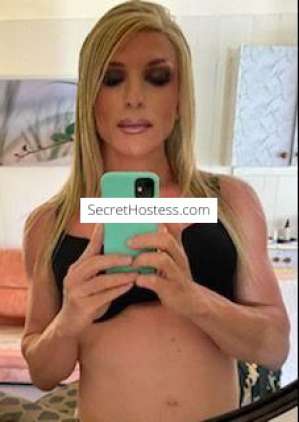 35 year old Escort in Newcastle ..... TRANS HOLLY in Jesmond with pvt spa suite