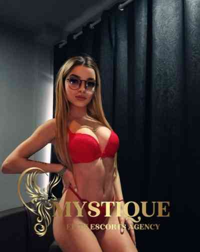 22 year old European Escort in Watford Essex Annabella - Mystique Escorts Agency - Outcalls in London &