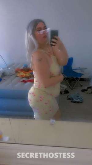 wet ass pussy with head game on point in Dubuque IA