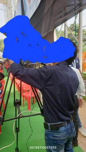 28 year old Indian Escort in Kolkata A.C 30 Bengali, Male escort