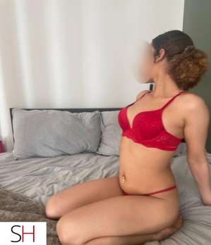 19 year old Latino Escort in Vancouver Hot Afro Latina Exotic Incall