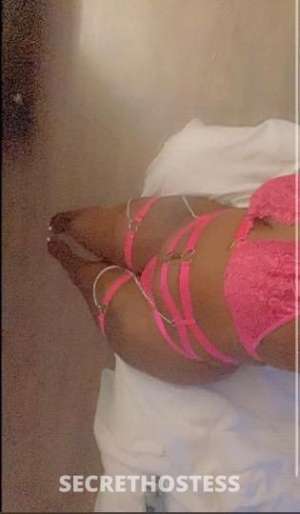 25 year old Escort in Dallas TX ....qv special...carplay special.outcall special