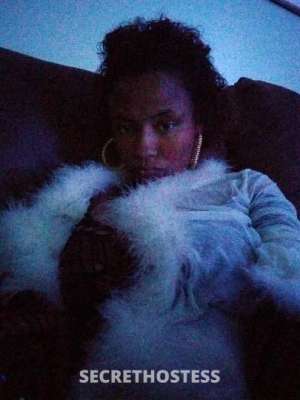 26 year old Escort in Atlanta GA .Looking for a fun time daddy