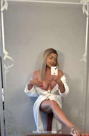 British GFE Ava Green 11-14 April, escort in Candolim, Goa