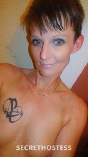 Debbiesue 45Yrs Old Escort Kirksville MO Image - 2