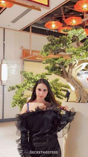 20 year old Indian Escort in Doha Jasmine, escort