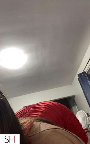 18 year old Latino Escort in Markham Sexy Latina bowmanville