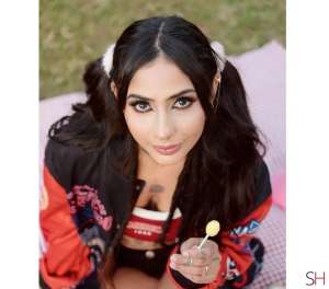 22 year old Latino Escort in Brighton East Sussex ... TATTOOED LATINA, PERFECT SERVICE ..., Independent