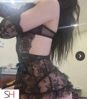 24 year old Caucasian Escort in Montreal new hottie&amp;juicyy hottie in town