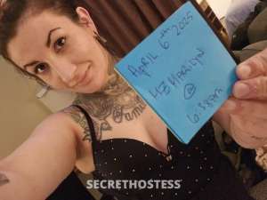 25 year old Canadian Escort in Edmonton Greek Godess Wensday Special... One Call Away To Pleasure