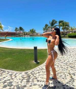 24 year old Colombian Escort in Richmond VA Colombian sexy girl