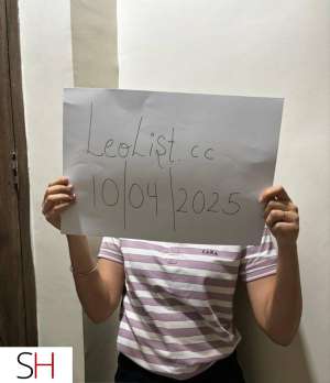 Hy indin student available 19 year old in Timmins