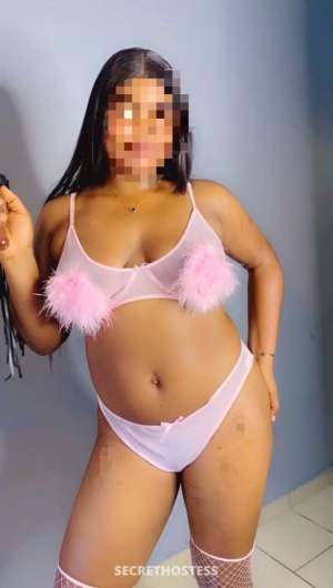 22 year old Escort in Abidjan Serena, escort