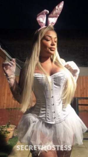 Write to me I m available and I only charge cash in Eastern Connecticut CT