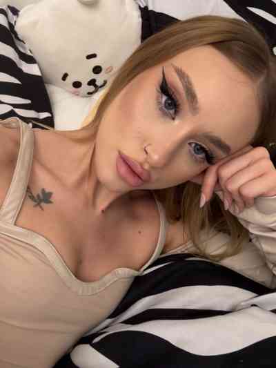 18yrs Downtown Incall 200$+100$Anal in Floradale
