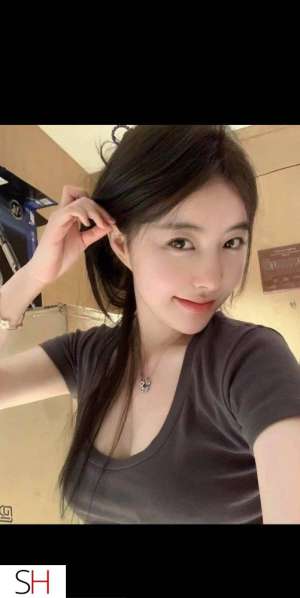 25 year old Asian Escort in Vancouver New Sweet Young &amp; Sexy Bella, 160/15 Mins, Best 