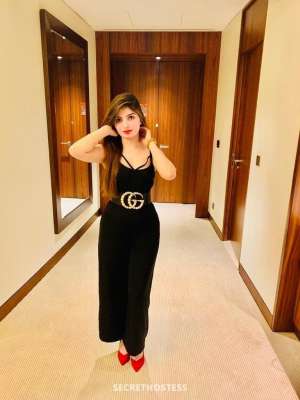 24 year old Asian Escort in Lahore Manahil, escort