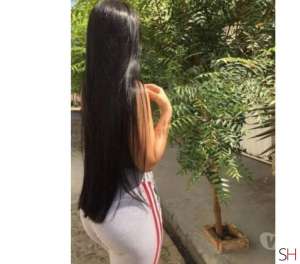 20Yrs Old Escort Para Image - 1