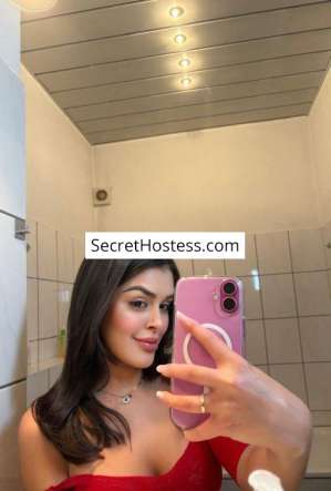 28 year old Caucasian Escort in Berlin Amanda, Agency