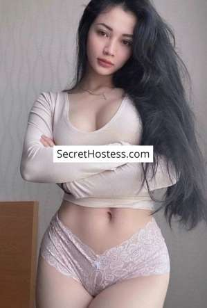 Evelyn, Independent in Durres