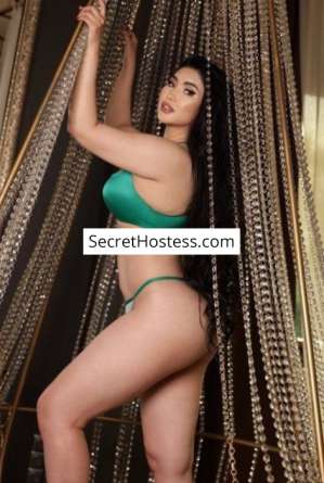 Selina, Independent in Durres