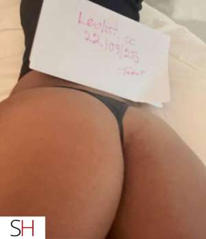 22 year old Brazilian Escort in Mississauga 100% NATURAL Body with a Tight Round ASS in SAUGA APR 15