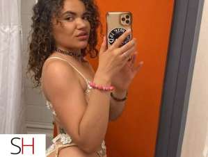 26 year old Caucasian Escort in Longueuil For your wishes do not hesitate to contact me