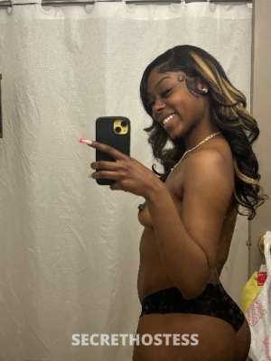 22 year old Escort in Harrisburg PA im back top notch