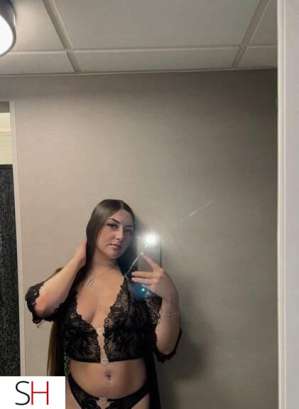 ptite cochone full service tu veux t’amuser |en dé in Saint-Jerome