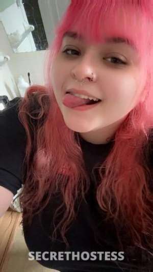 Fun loving new gal in Monroe MI