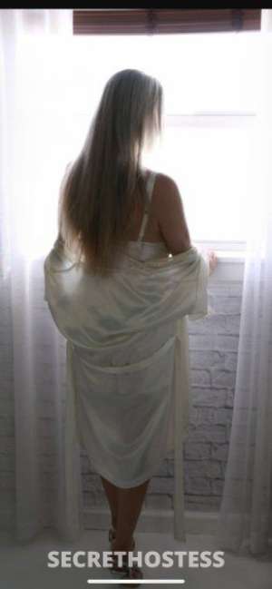 55 year old Escort in West Palm Beach FL Classy and Upscale