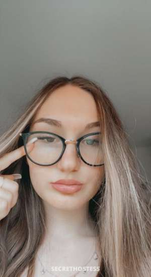 25 year old Escort in Show Low AZ Female escort real and ready for fun