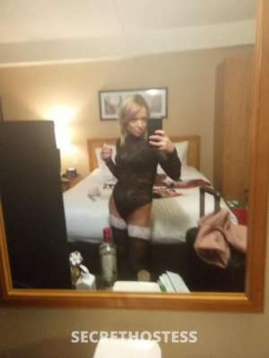27 year old Escort in Winnipeg *~ Cutey For Syre!! *~ Garentee You Wouldn't Find 