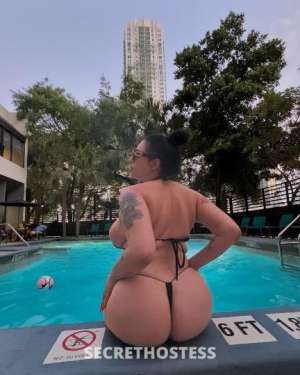 26 year old Escort in Miami FL busty lexxi new in town and looking for some fun