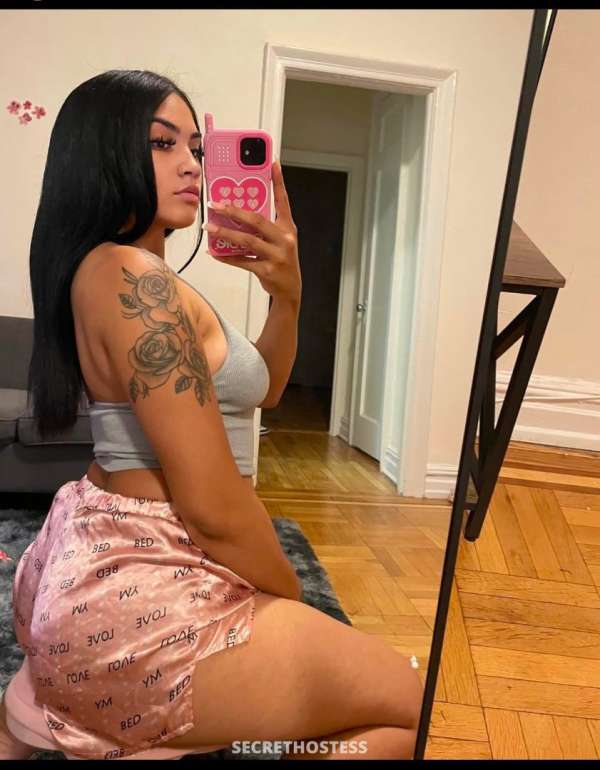 Mellyson 30Yrs Old Escort Greensboro NC Image - 2