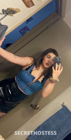 25 year old Escort in San Diego CA I’m available for both Incall and outcall And I do 