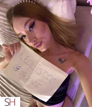 19 year old Caucasian Escort in Markham You get me for free...if you pass my test