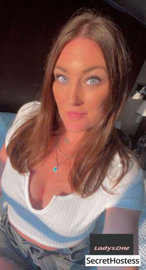 Sexy Sweet Petite Treat Now Visiting in Madison WI