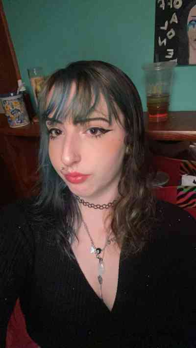 28Yrs Old Escort Size 16 5CM Tall Arecibo Image - 0