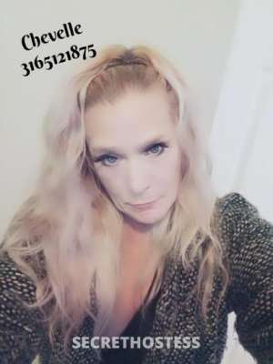 Chevelle 40Yrs Old Escort Wichita KS Image - 1