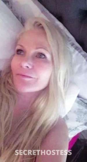 42 year old Escort in Los Angeles CA .ey there and back in L.A. to stay! . you're scorching 