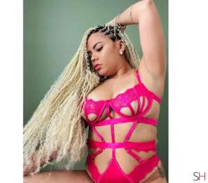 PARTY GIRL IN TOWN BRAZILIAN ..., Independent in Buckinghamshire
